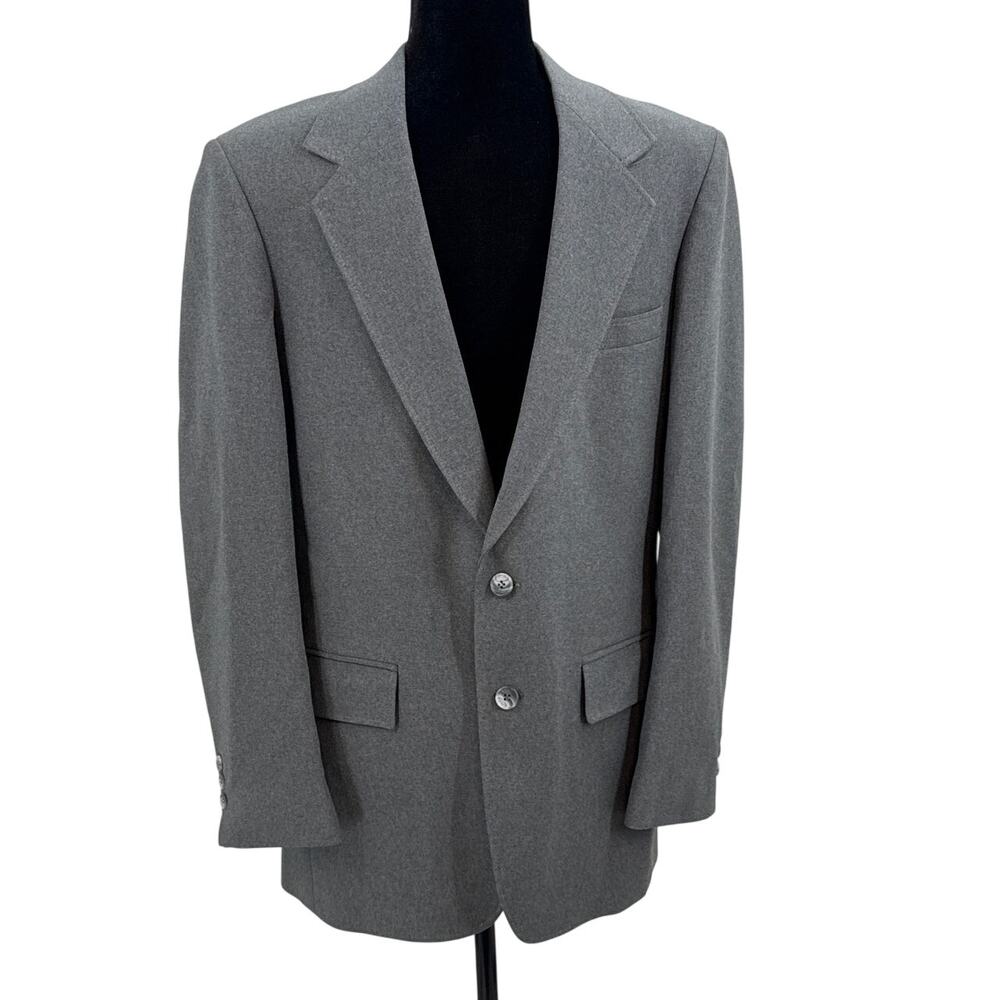 Classic Collection 2 Button Suit Coat Large/42
